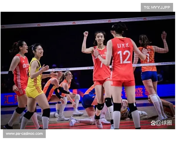 中国女排技战术调整初见成效 全队默契配合展现强大竞争力 中国女排技战术调整初见成效 全队默契配合展现强大竞争力